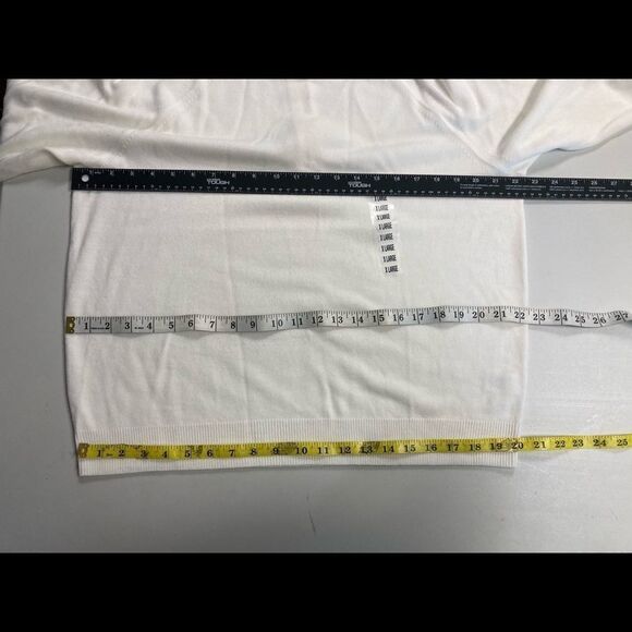 DESIGNER ORIGINALS,Women’s White XL Sweater, Back zipper closure,New with tags - Picture 3 of 12